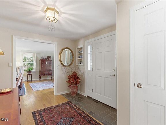 3rd image of 27 Wexford Road