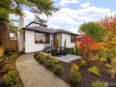 5946 39th Avenue SW, Seattle, WA, 98136