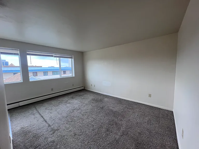 625 W 9th Ave #302 — Photo 27