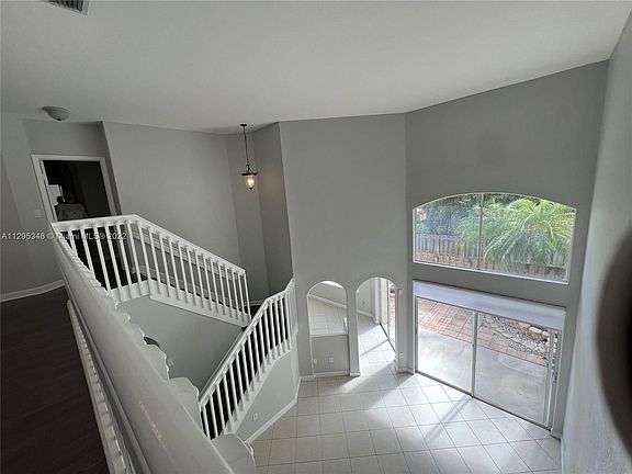 4th image of 11328 NW 54th Ter #11328