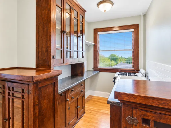 Goodrich Ave Apartments | Historic Charm & Spacious Living