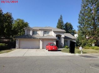8247 N Barton Ave, Fresno, CA