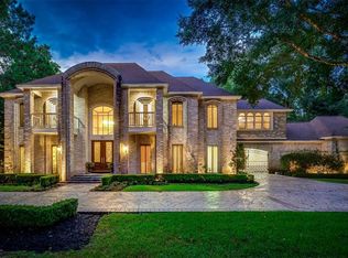 35 Southgate Dr, Spring, TX 77380