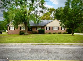 113 Bobwhite Dr, Dublin, GA 31021