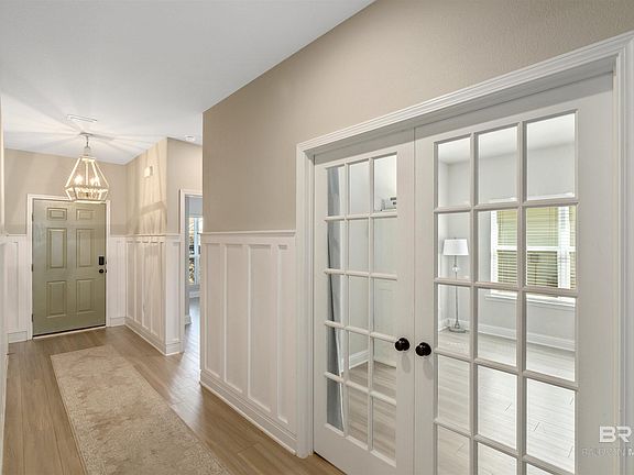 3rd image of 9396 Swan Point Rd