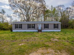 9 Greentree Dr, Weems, VA 22576