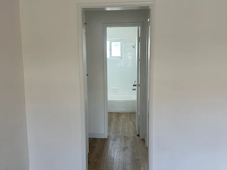 9154 Stewart and Gray Rd — Photo 10