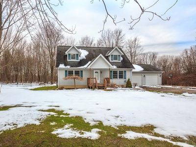 998 Chestnut St, Geneva, OH, 44041