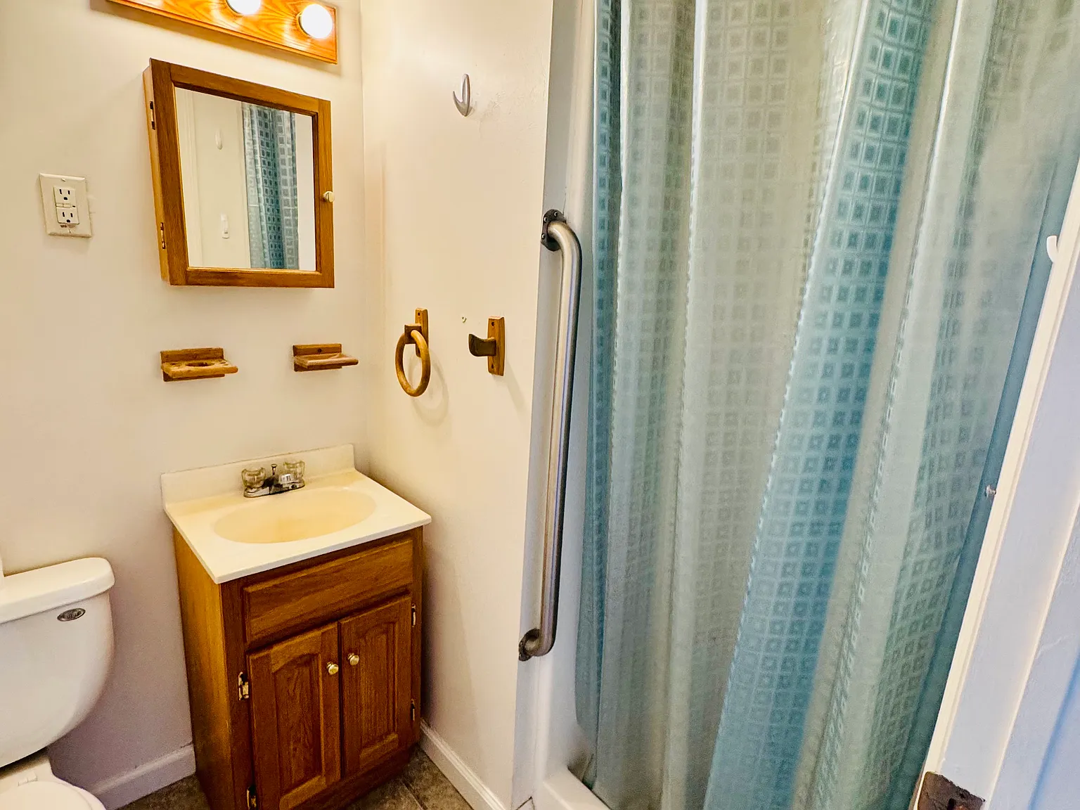 1 bed, $975 — Photo 3