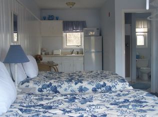 334 Narrow Ln, Charlestown, RI 02813