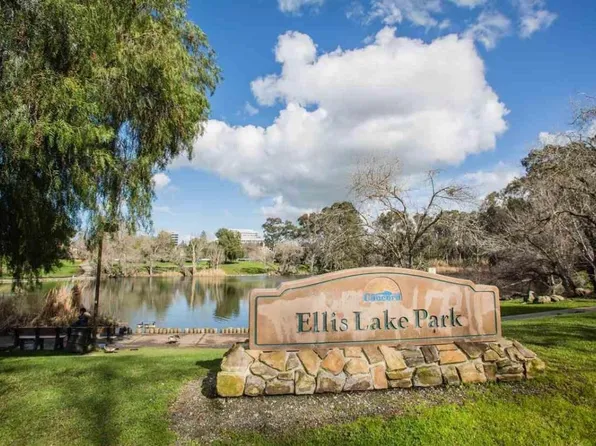 1731 Ellis St APT 54, Concord, CA 94520