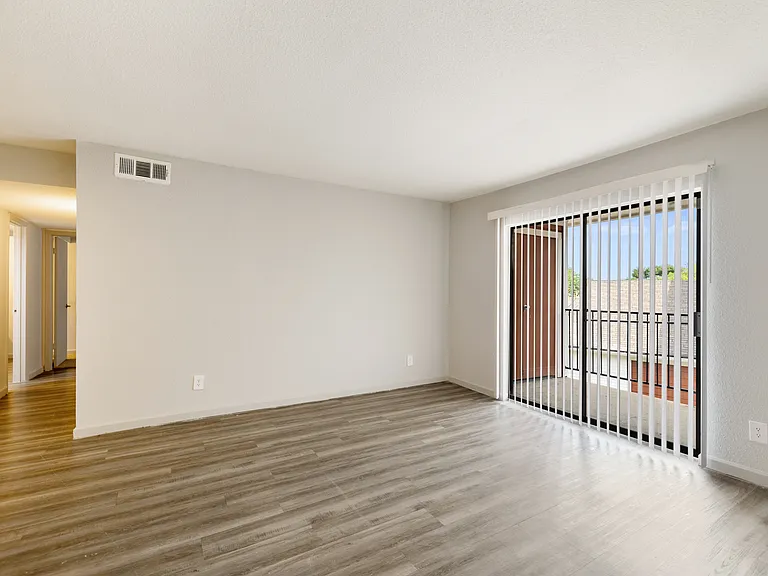 Urban Palms Apartment Homes — Photo 10