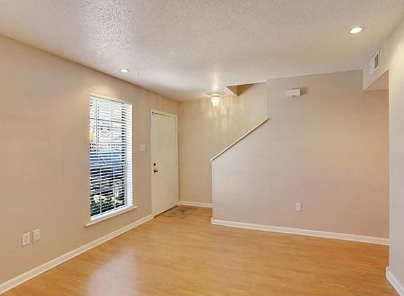 4th image of 4104 Alabama Ave APT 11