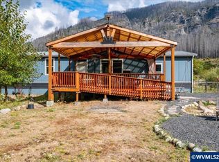 8305 Elkhorn Dr SE, Lyons, OR 97358