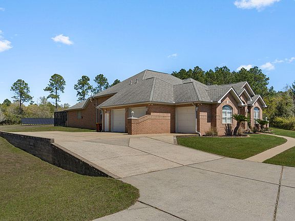 3rd image of 6774 Quintette Rd