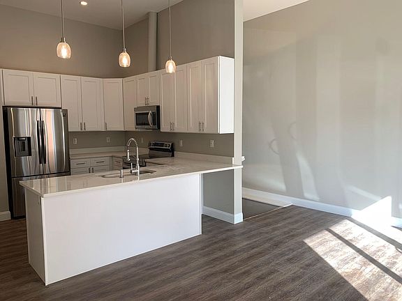 5th image of 4607 Lorain Ave #102