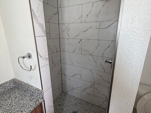 4th image of 299 Crystal Marie Rd #2