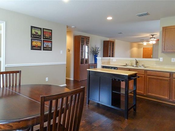 5th image of 13317 Fondren Ln