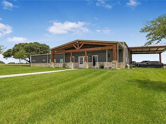 2nd image of 686 Rappold Rd