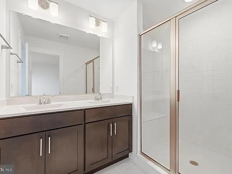 330 Furgeson Ln — Photo 19