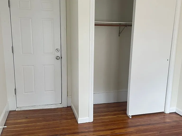 178 Brown St — Photo 5