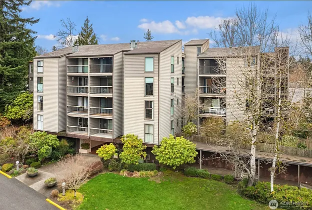 13820 NE 65th St #537 — Photo 3
