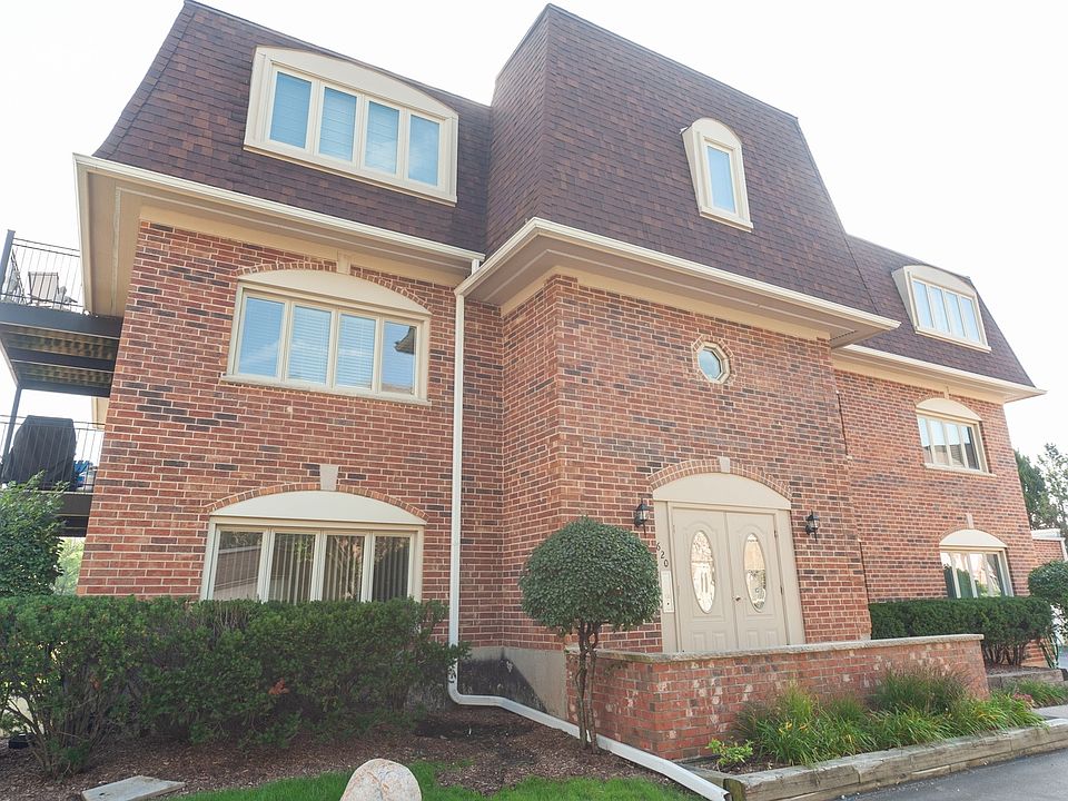 1st image of 620 Ballantrae Dr #1A