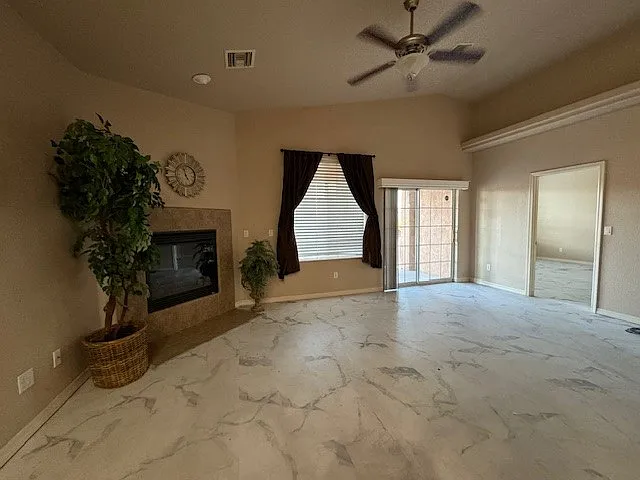1486 Riverfront Dr — Photo 6