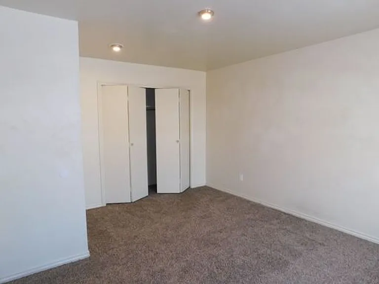 2426 Allegheny Dr — Photo 6