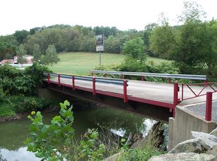 2850 Bethany Pike, Wellsburg, WV 26070