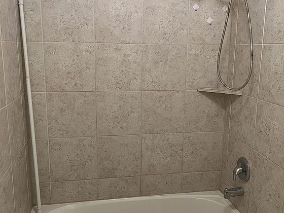 4th image of 2134 Sable Wood Dr