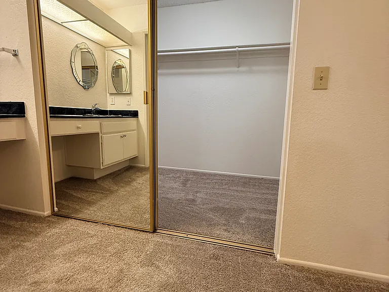 1016 Whitewater Dr — Photo 34