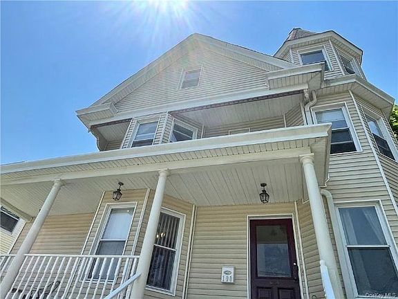 4th image of 100 Hudson Ave
