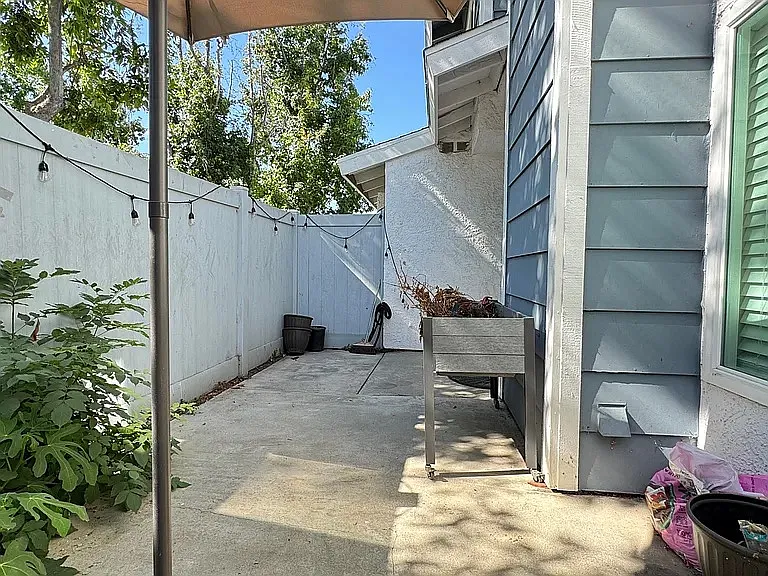 1419 Millcreek — Photo 5