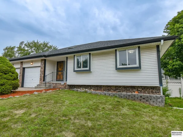 13952 Margo St, Omaha, NE 68138