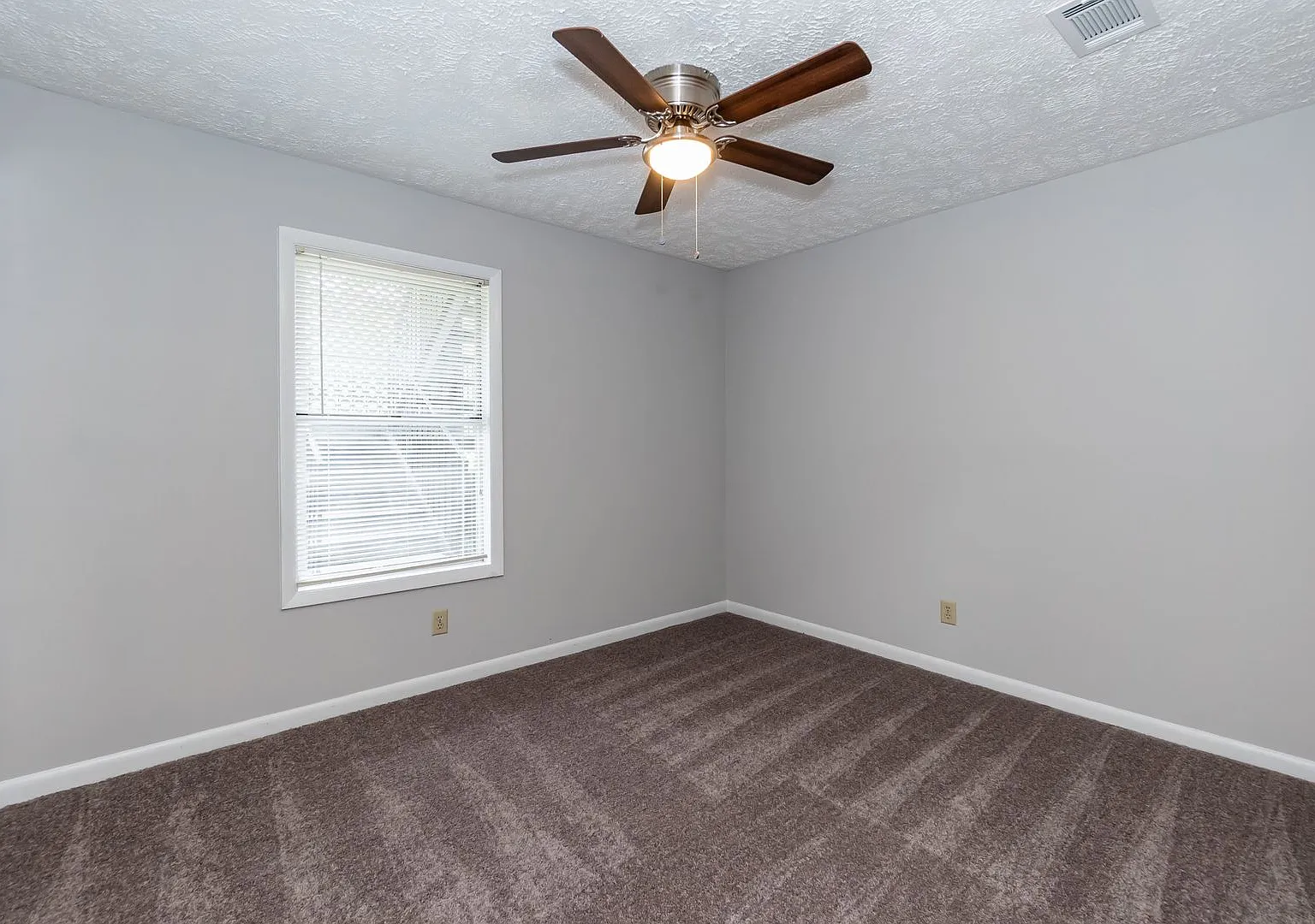 Amazing 2 bedroom apartment — Photo 4