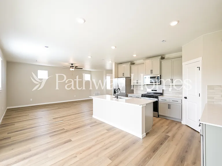 17861 E 94th Ave — Photo 5