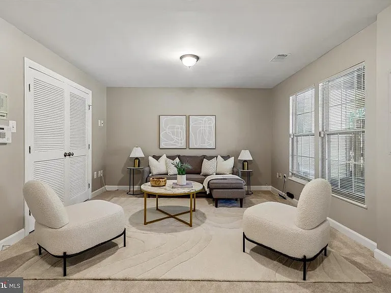 6316 Cider Barrel Cir — Photo 11
