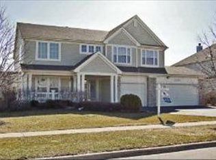 1011 Barnhill Dr, Mundelein, IL