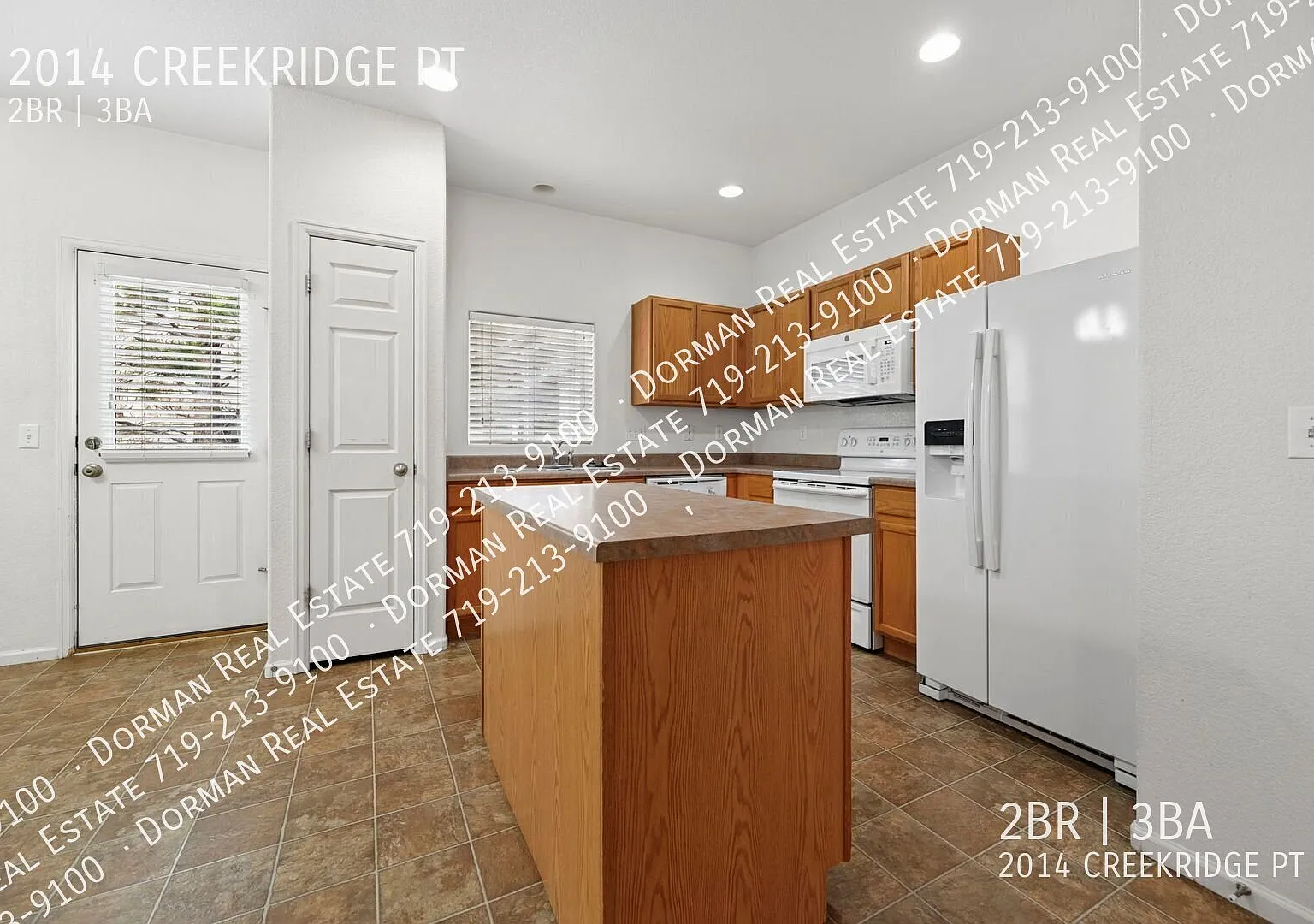 Town Home in The Bluffs at Spring Creek — Photo 4