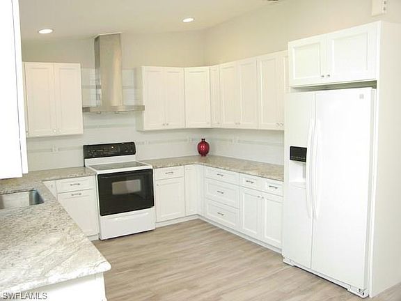 4th image of 8061 Pennsylvania Blvd