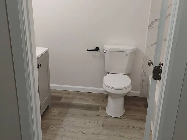 6015 Hosmer Ave — Photo 57