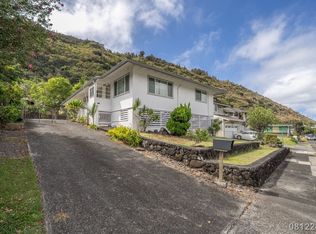 3057 Kalawao St, Honolulu, HI 96822