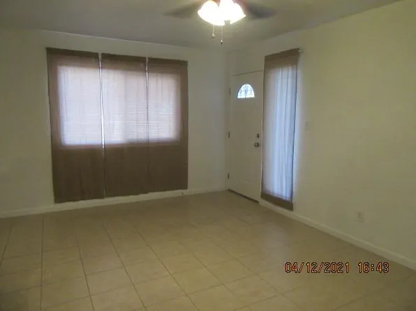 4601 Palm Ave APT 2, Sacramento, CA 95842