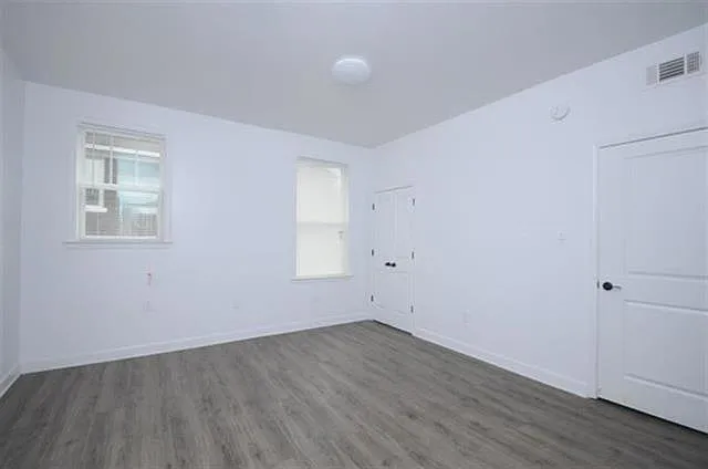 528 E Parkway North Ave #9 — Photo 14