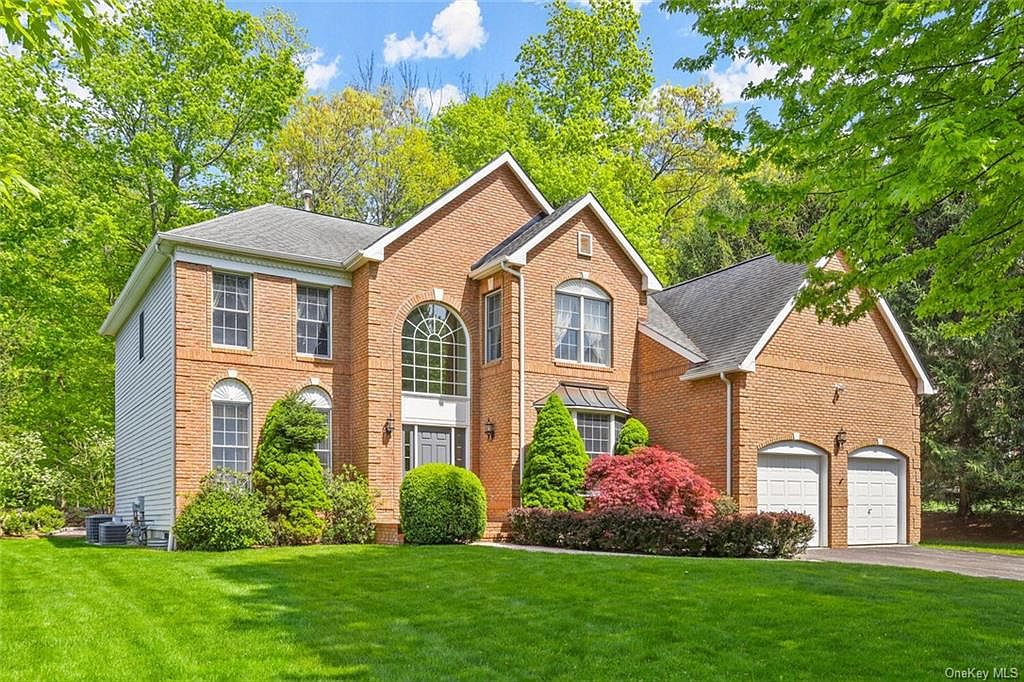 25 Carlton Drive, Mount Kisco, NY 10549 Zillow