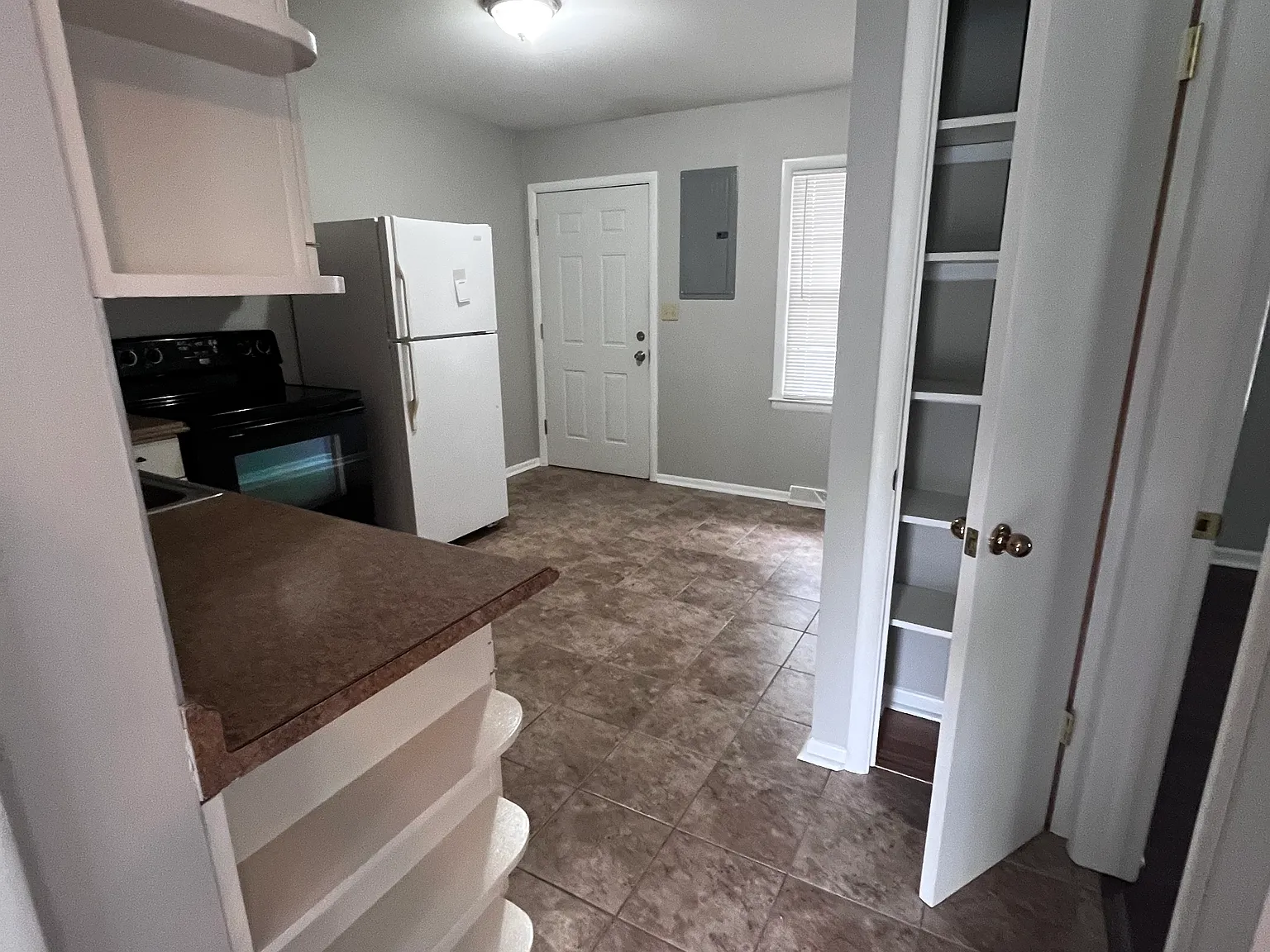 500 S Camden St — Photo 3