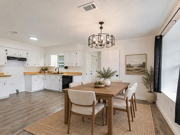 5th image of 310 Spring Ave