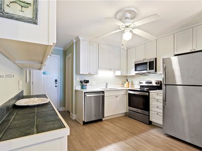 40 Folly Field Rd APT C7, Hilton Head Island, SC, 29928