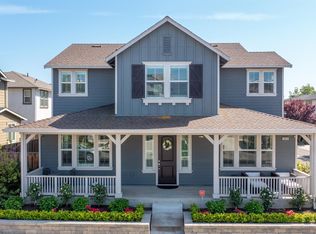 1623 Winterberry Ln, Rohnert Park, CA 94928